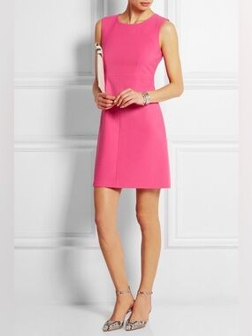 Diane Von Furstenberg - Carrie Sleeveless Sheath Dress in Bright Coral Pink